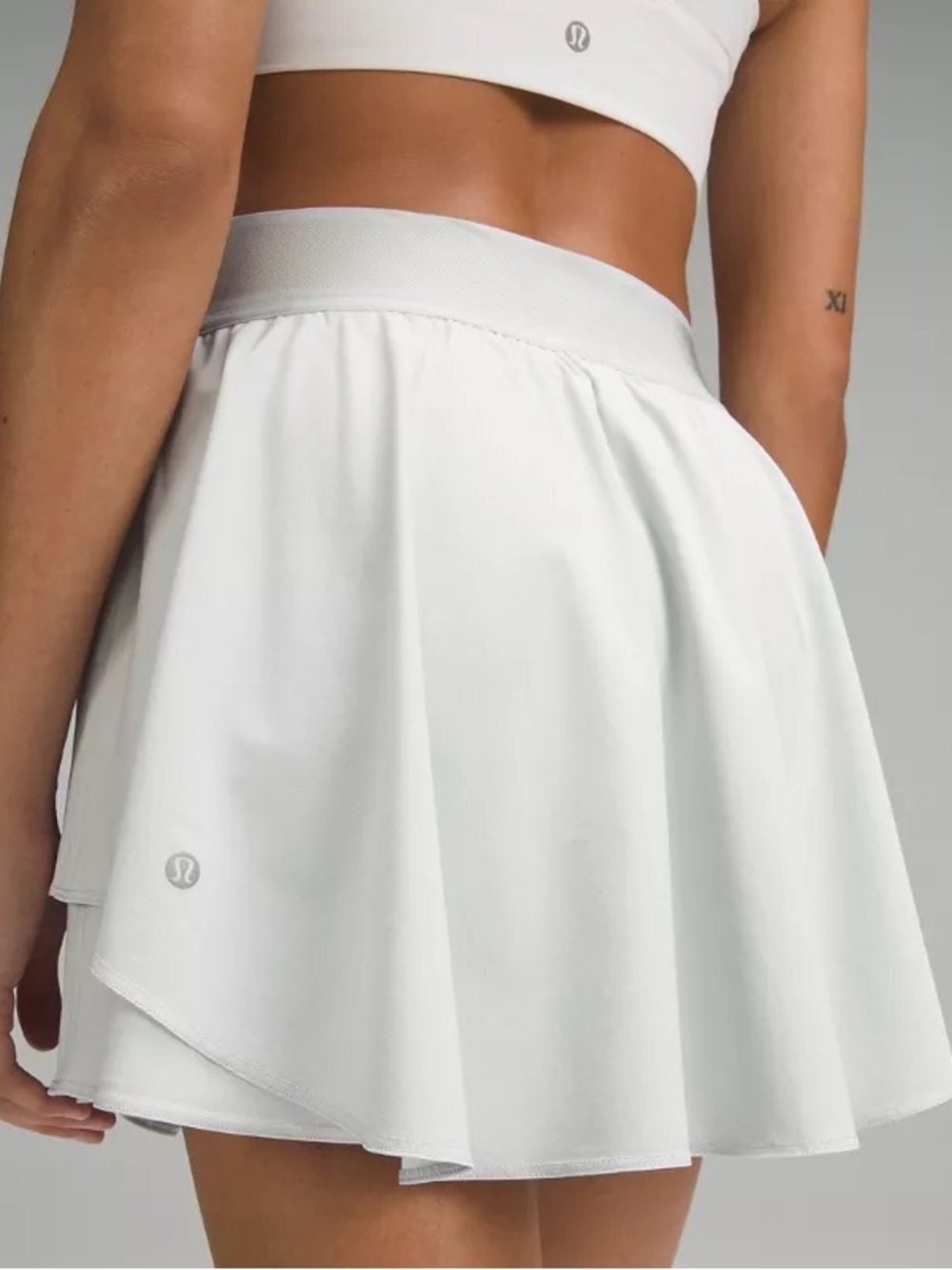 lululemon athletica White Circle Skater Tennis Skirt size 0